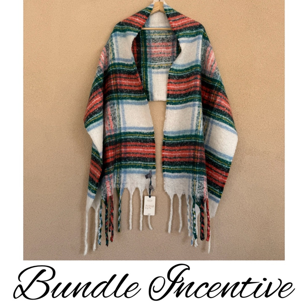 aerie Cozy Soft Pretty in Plaid Blanket Scarf